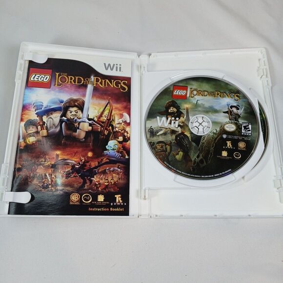 LEGO The Lord of the Rings Wii Game Complete w/ Fellowship DVD Untested - Picture 4 of 6